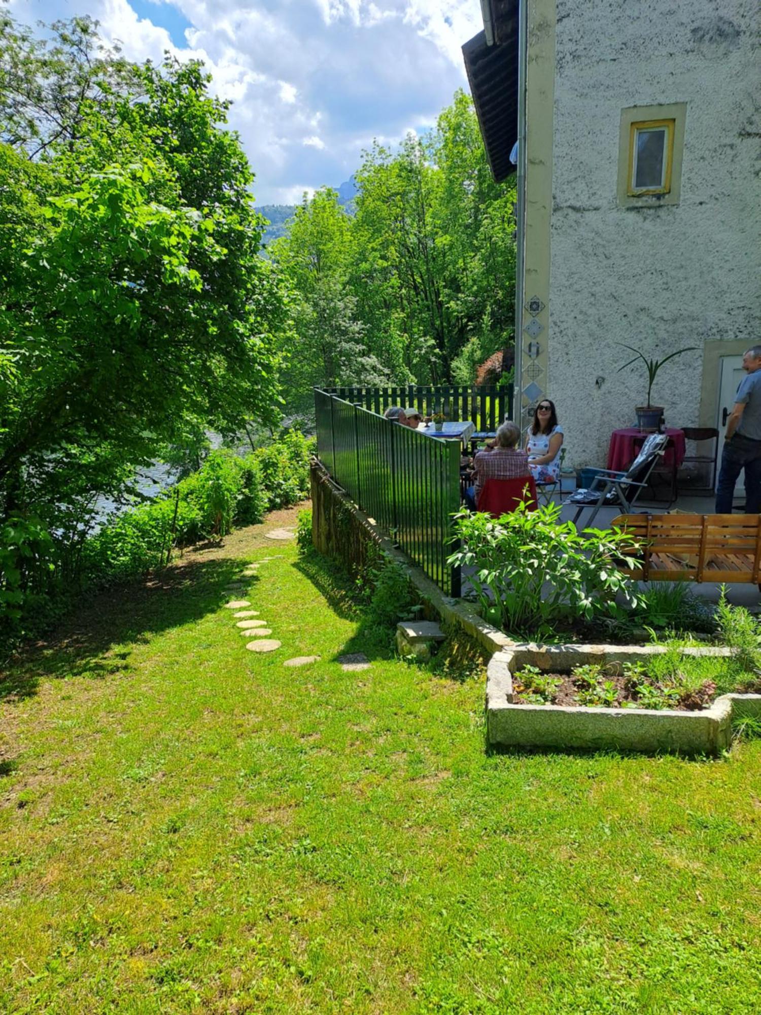 Thegarden Bed&Bike Leilighet Gmunden Eksteriør bilde